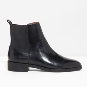 & Other Stories Chelsea Boots
